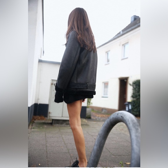 Faux leather and fur biker jacket - Picture 4 of 7